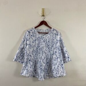 Floral Peplum Blouse Blue White Button Up Boxy Fit 3/4 Sleeves Feminine Prairie